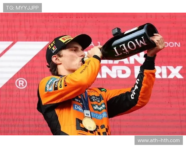 诺里斯加拿大站追尾队友皮亚斯特里，赛后公开道歉